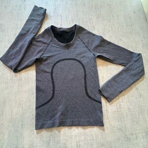 Lululemon Athletica Long Sleeve Athletic Top